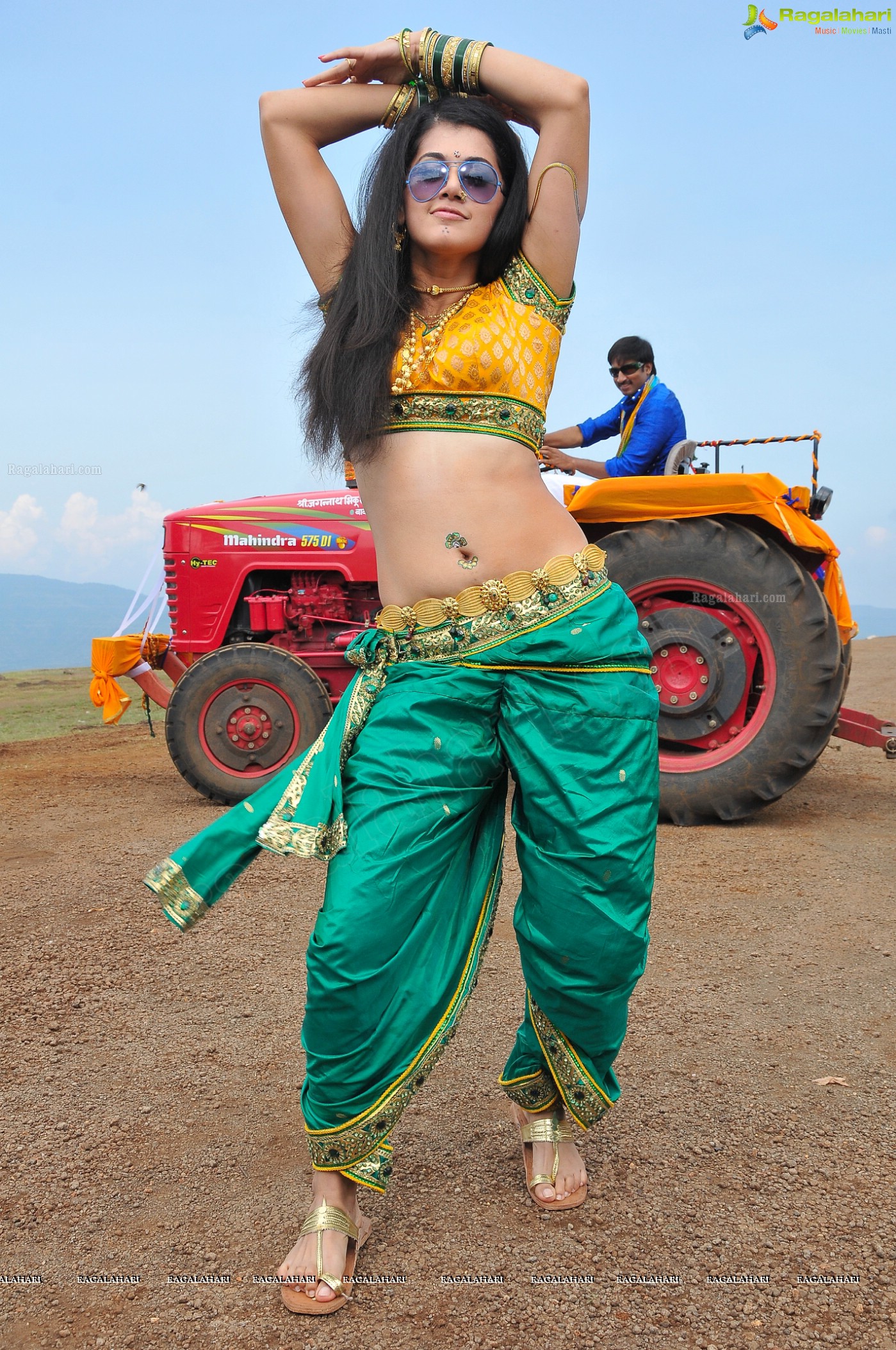 Taapsee Pannu (Posters)