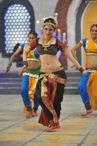 Tamanna Extraordinary Song Hot Photos