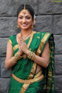 Haripriya Bridal Wear Saree