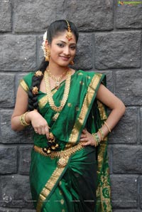 Haripriya Bridal Wear Saree