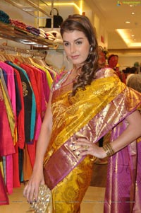 Indian Model Bella