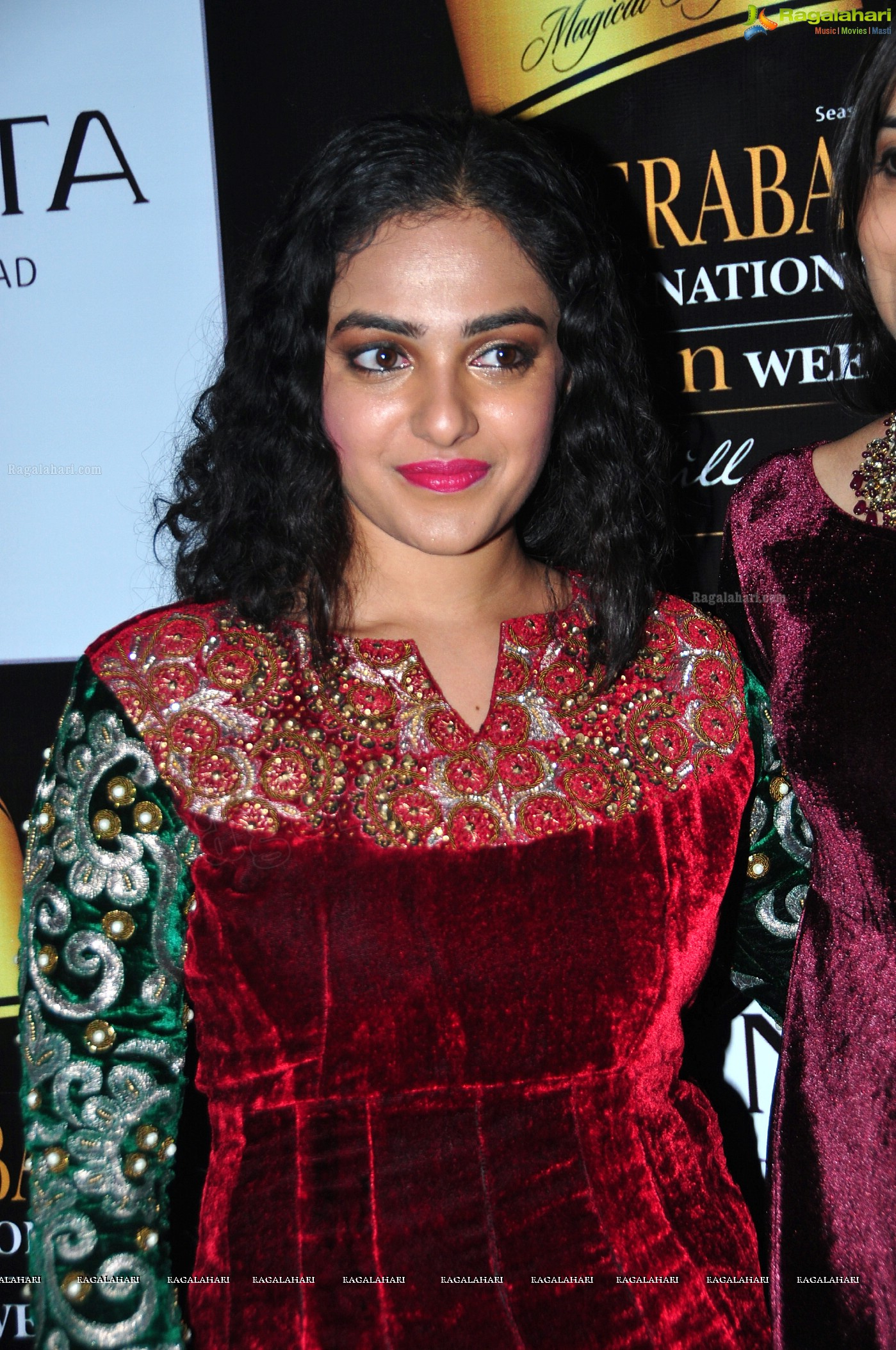 Nithya Menon burns the ramp at BPHIFW 2012 for Designer Ishita Singh, HD Gallery