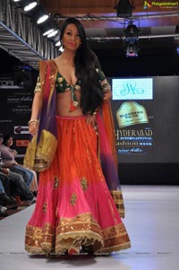 Kashmira Shah @ Blenders Pride Hyderabad 2012