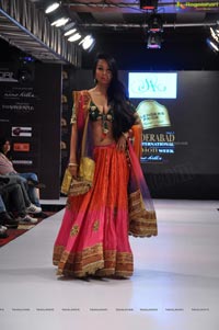 Kashmira Shah @ Blenders Pride Hyderabad 2012