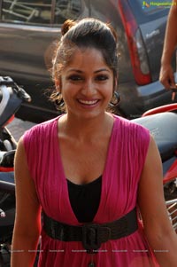 Madhavilatha in Hot Pink Dress