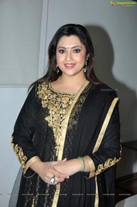 South Indian Film Actress Meena