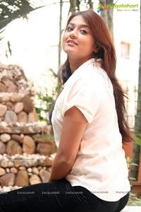 Tamil Actress Varsha Ashwathi