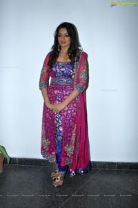 Udaya Bhanu in Pink Dress