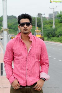 Harshvardhan Rane Wallpapers