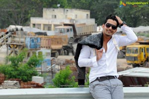 Harshvardhan Rane Wallpapers