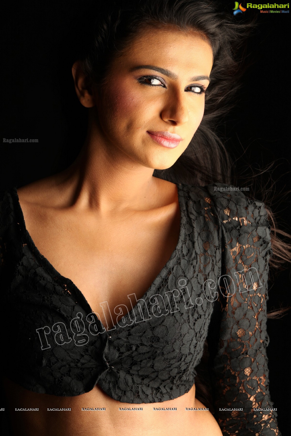 Sonakshi (Exclusive)