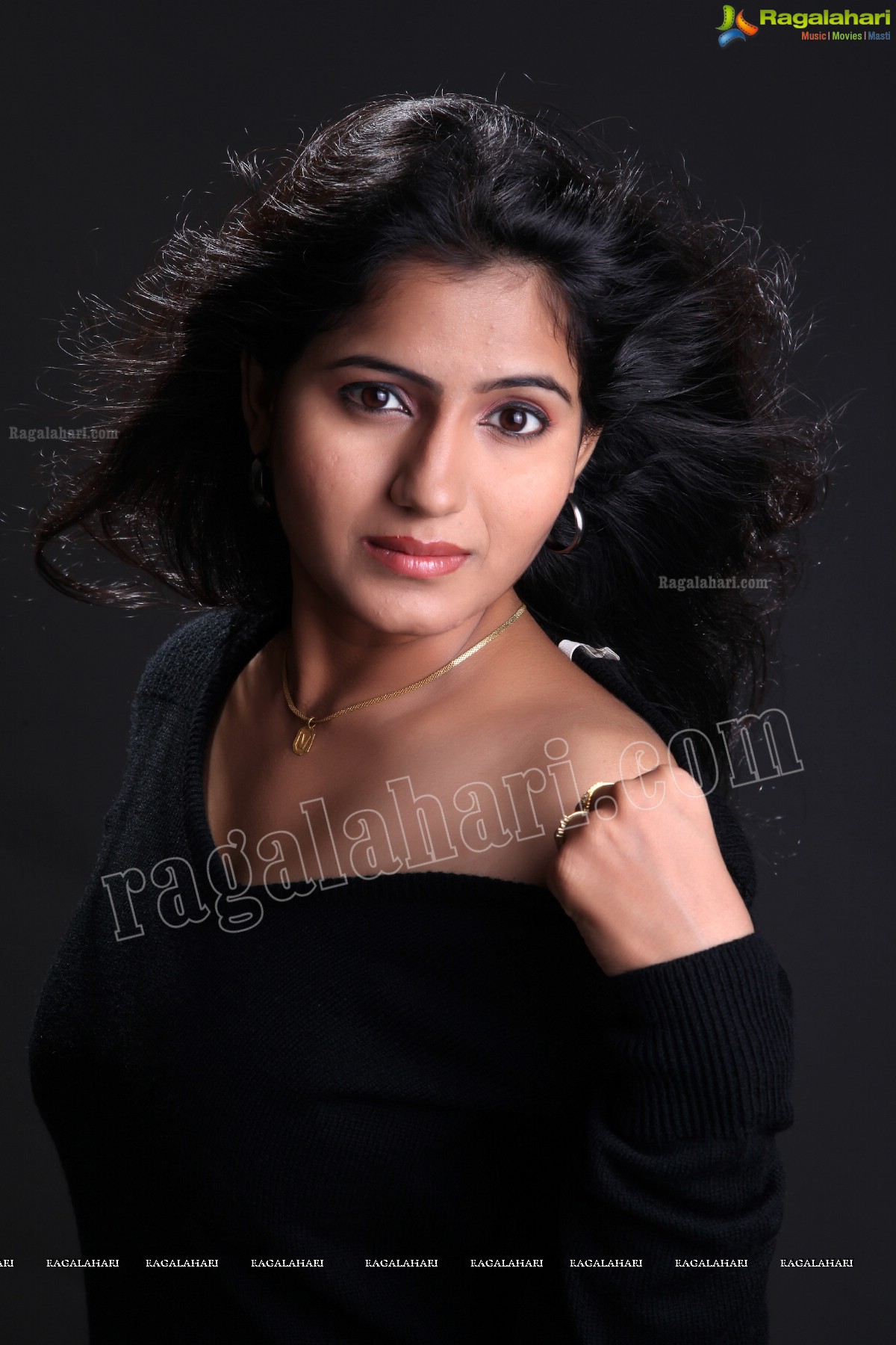 Tanusha (Exclusive)