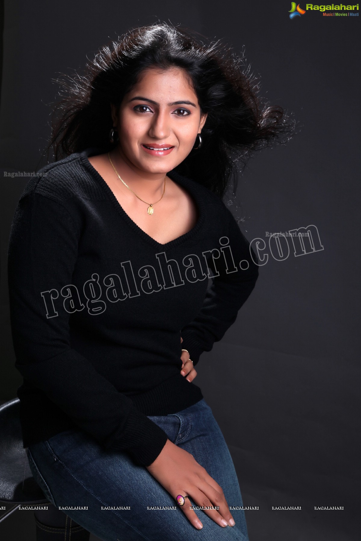 Tanusha (Exclusive)