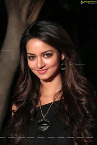 Heroine Shanvi