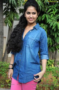 Uyyala Jampala Avika Gor