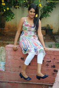 Heroine Himaja