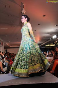 Karisma Kapoor at Neerus