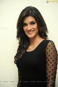 Kriti Sanon Nenokkadine Audio Release