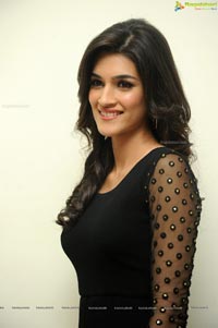 Kriti Sanon Nenokkadine Audio Release