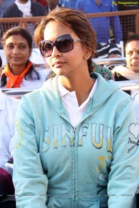 Lakshmi Manchu Run For Unity 2013