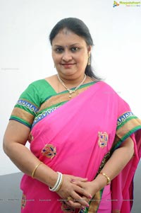 Veteran Actress Poorna