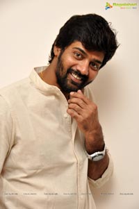 Naa Raakumarudu Naveen Chandra