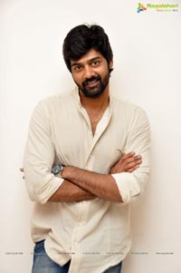 Naa Raakumarudu Naveen Chandra