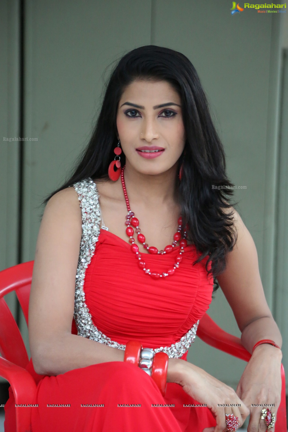 Shruti Hussain