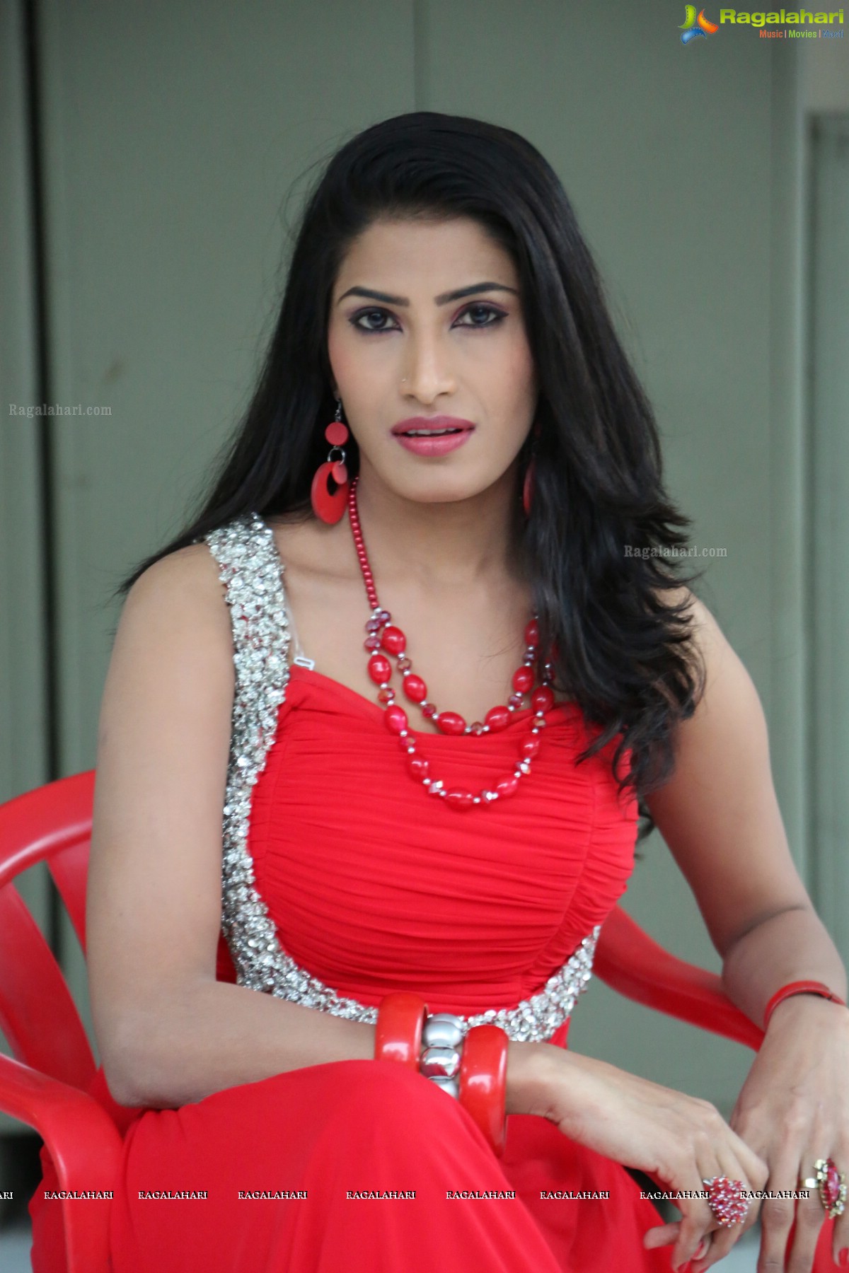 Shruti Hussain