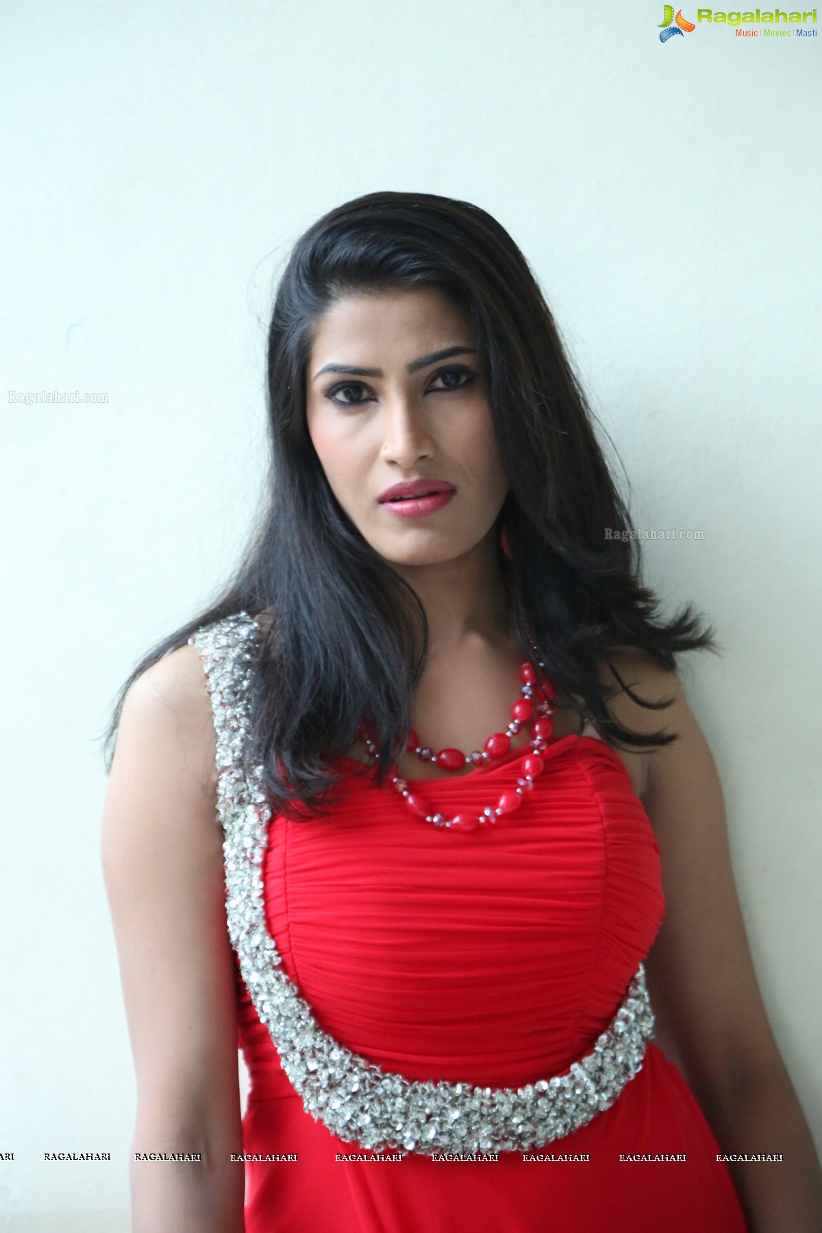 Shruti Hussain