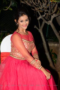 Pooja Jhaveri