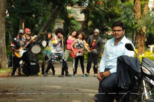 Manchu Manoj in Telugu Film Shaurya