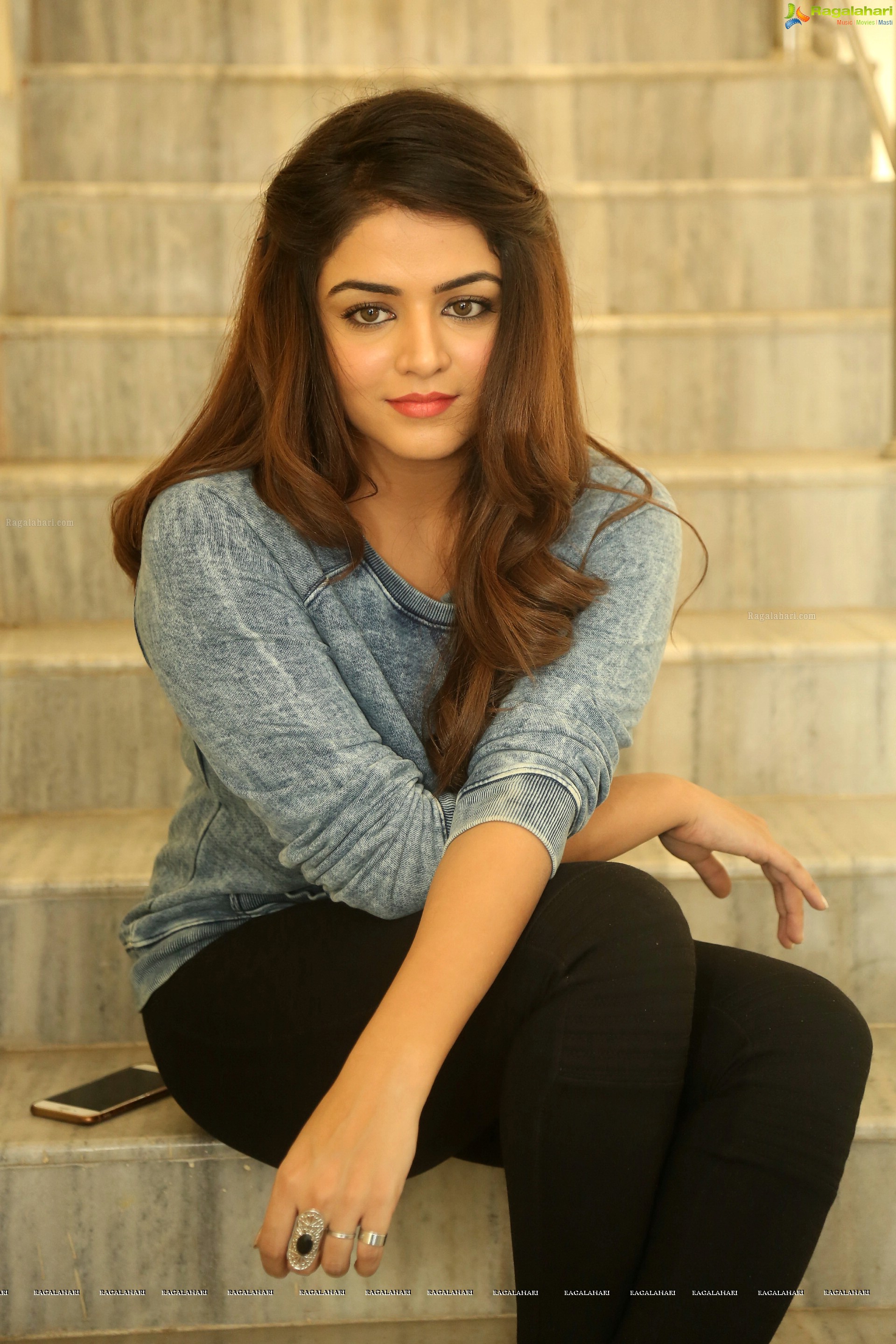 Wamiqa Gabbi (High Definition)