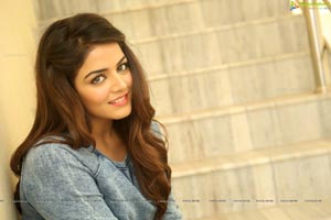 Wamiqa Gabbi HD Photos