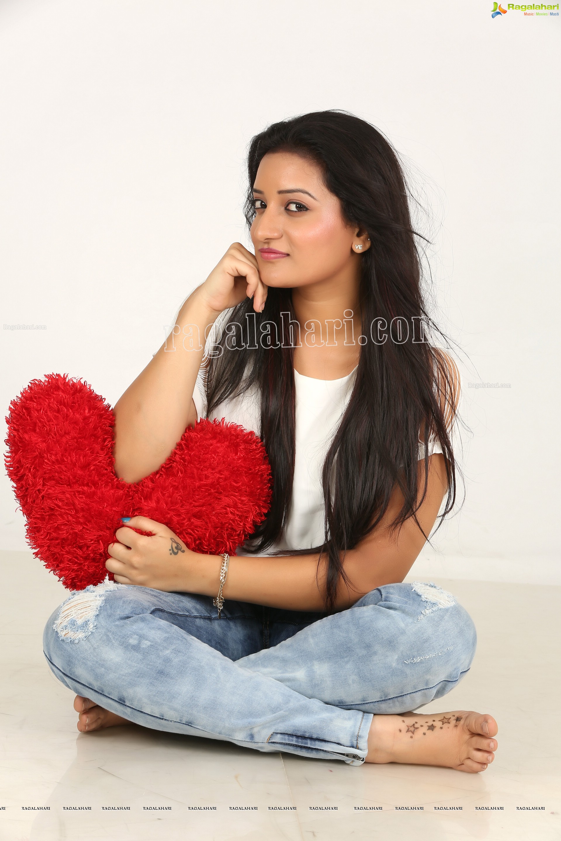 Janani (Exclusive) (High Definition)