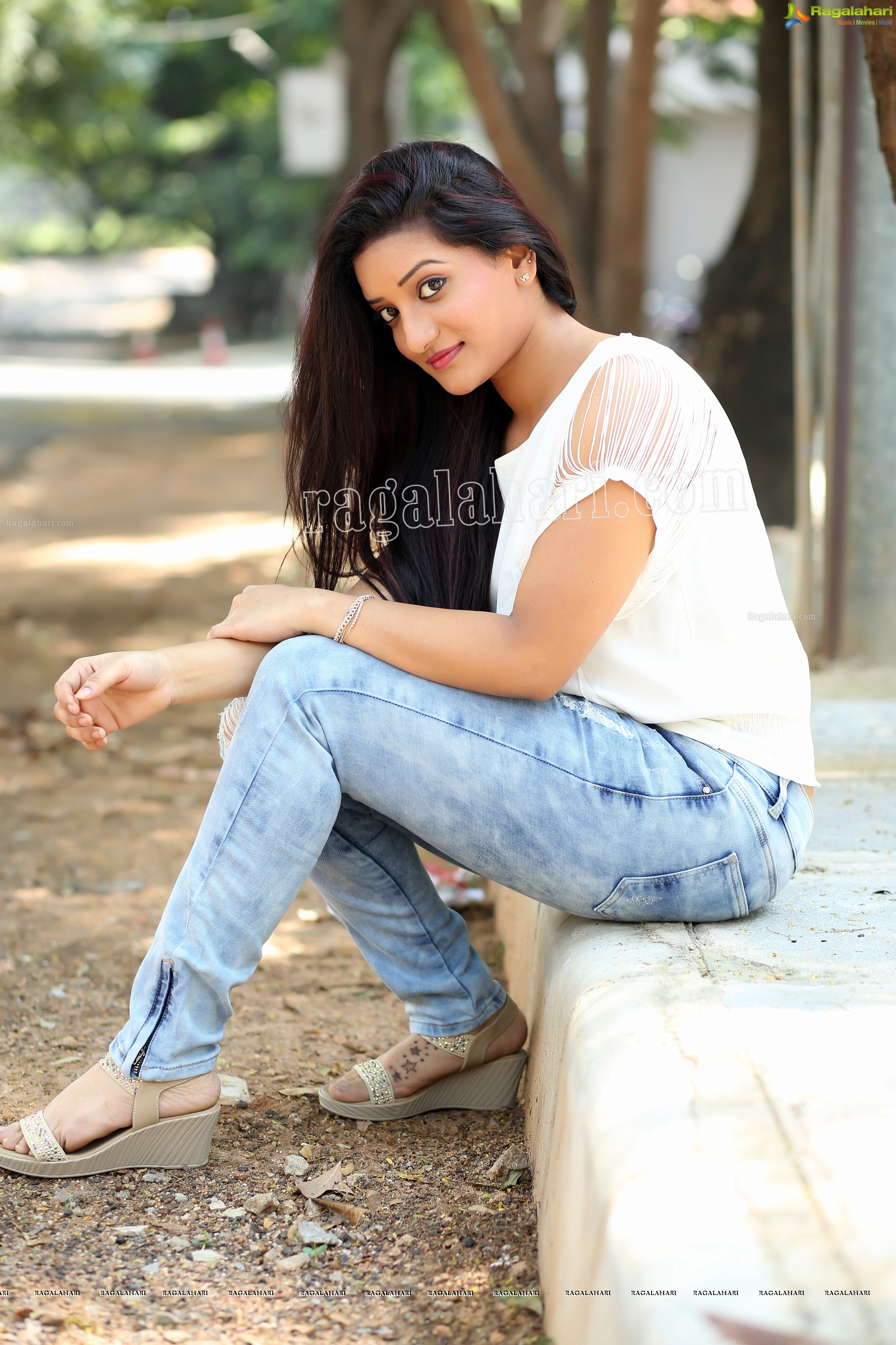 Janani (Exclusive) (High Definition)