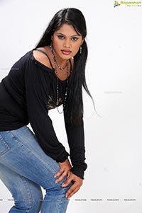 Madhulika Photos