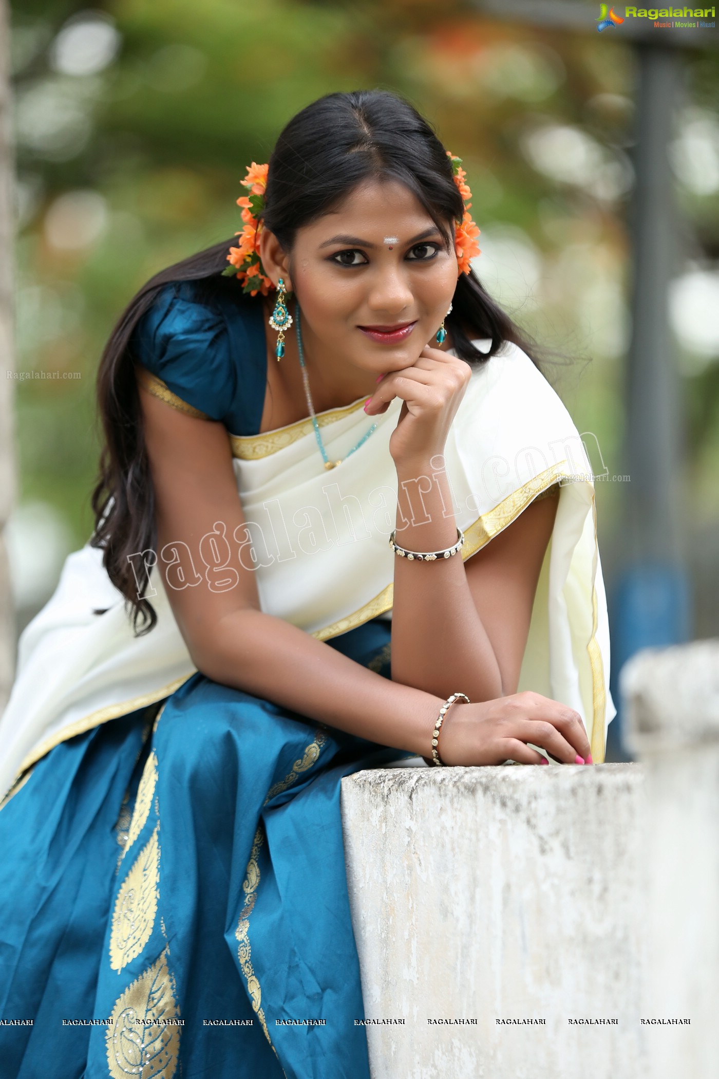 Shruti Reddy (Posters)