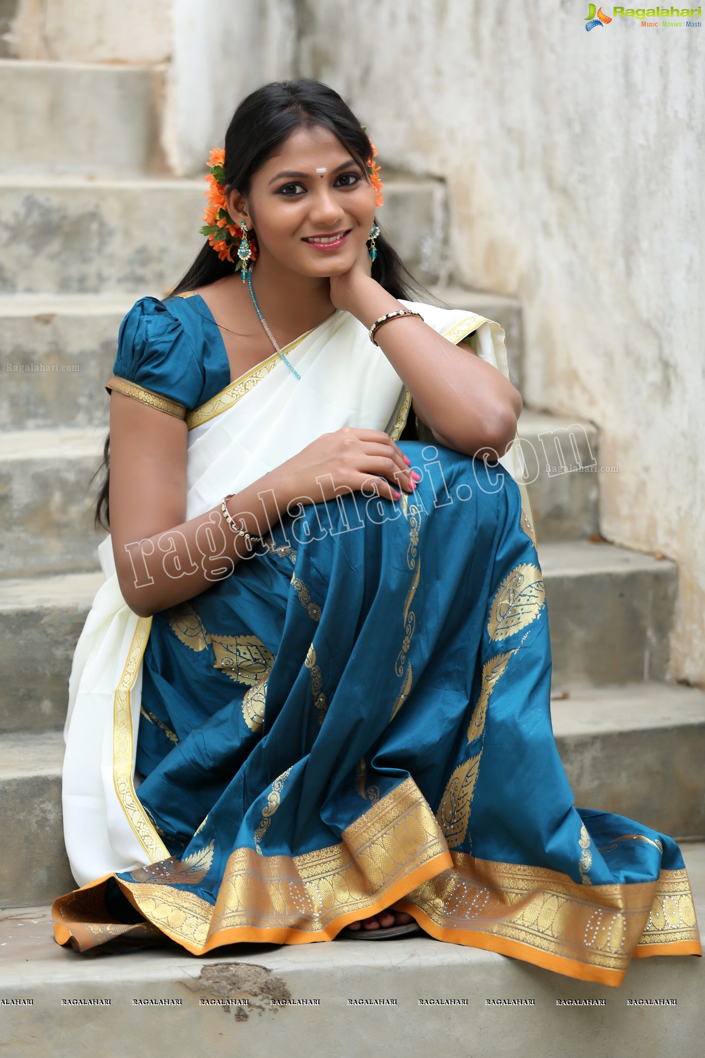 Shruti Reddy (Posters)