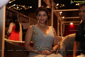 Mannara Chopra