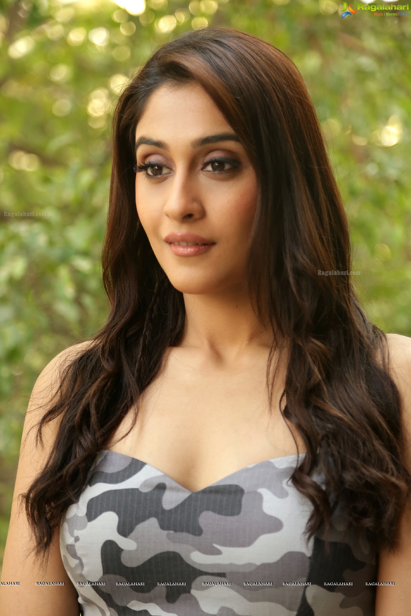 Regina Cassandra (Posters)