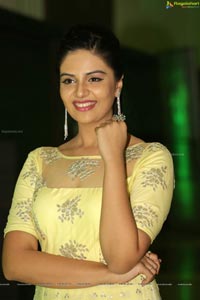 Sree Mukhi Photos