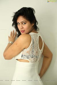 Vijaya Murthy Selfie Queen