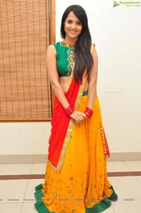 Anasuya Bharadwaj Photos