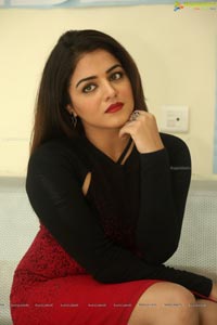 Bollywood Wamiqa Gabbi