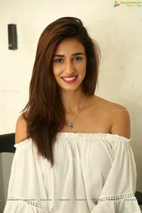 Disha Patani Photos