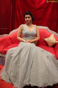 Mannara Chopra Photos