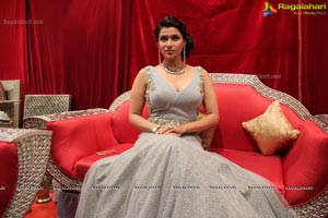 Mannara Chopra Photos