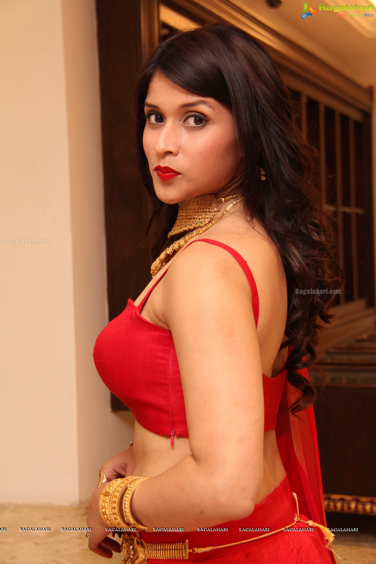 Mannara Chopra