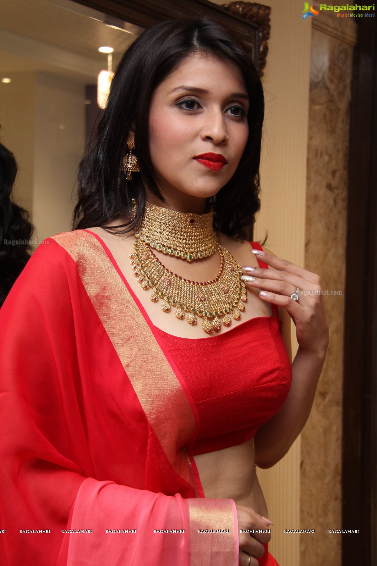 Mannara Chopra